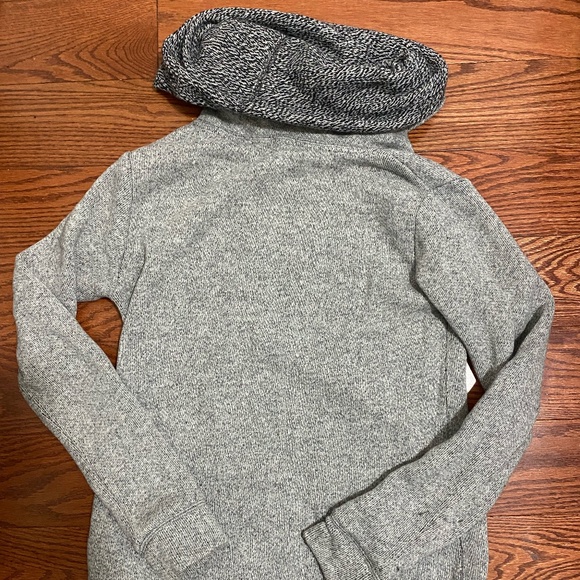 Abercrombie & Fitch Knit Turtle Neck - Picture 4 of 5